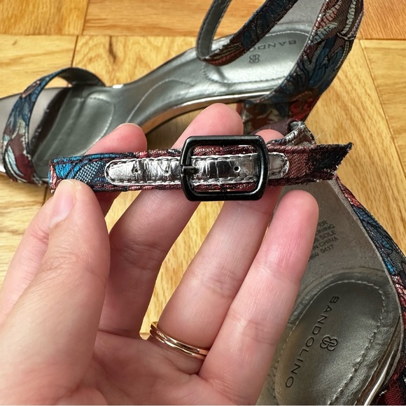 Bandolino Multicolor Floral Block Heel - Picture 8 of 10